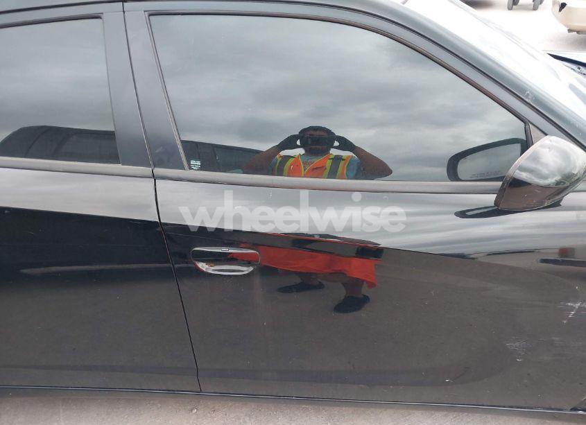 Photo 13 of 2017 Dodge Charger R/T RWD (VIN 2C3CDXCTXHH643189)