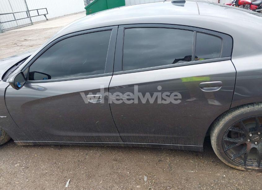 Photo 15 of 2017 Dodge Charger R/T RWD (VIN 2C3CDXCTXHH667525)