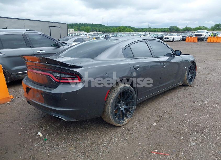 Photo 4 of 2017 Dodge Charger R/T RWD (VIN 2C3CDXCTXHH667525)
