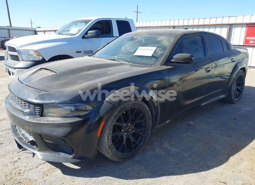 Photo 2 of 2020 Dodge Charger R/T RWD (VIN 2C3CDXCTXLH208603)