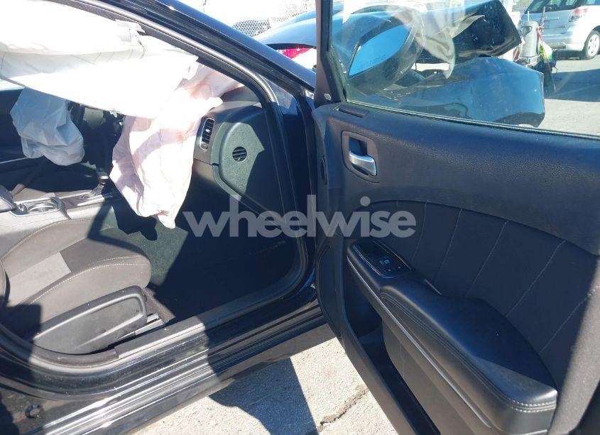 Photo 5 of 2021 Dodge Charger R/T RWD (VIN 2C3CDXCTXMH563238)