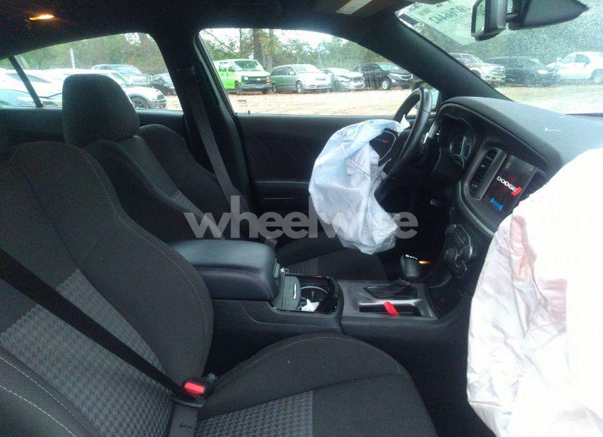 Photo 5 of 2022 Dodge Charger R/T (VIN 2C3CDXCTXNH231883)