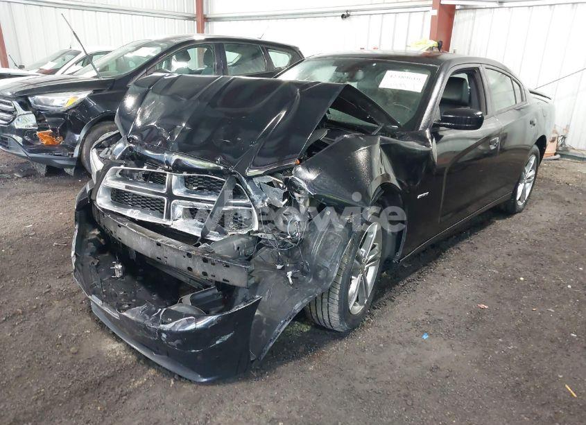 Photo 2 of 2013 Dodge Charger R/T MAX (VIN 2C3CDXDT0DH503581)