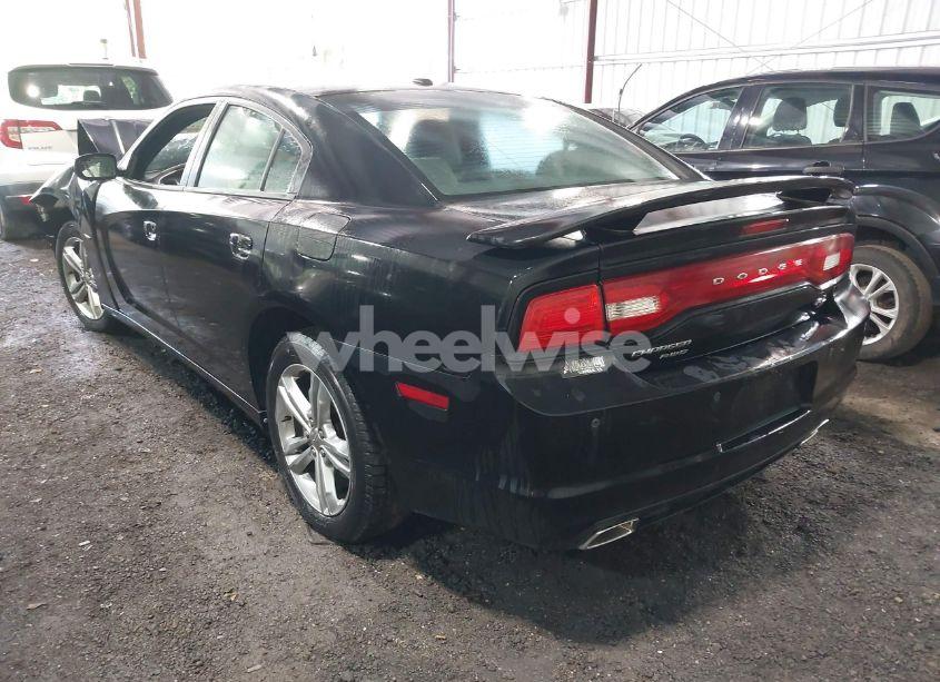 Photo 3 of 2013 Dodge Charger R/T MAX (VIN 2C3CDXDT0DH503581)