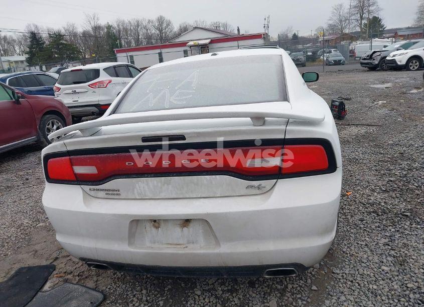 Photo 17 of 2014 Dodge Charger R/T (VIN 2C3CDXDT0EH320067)