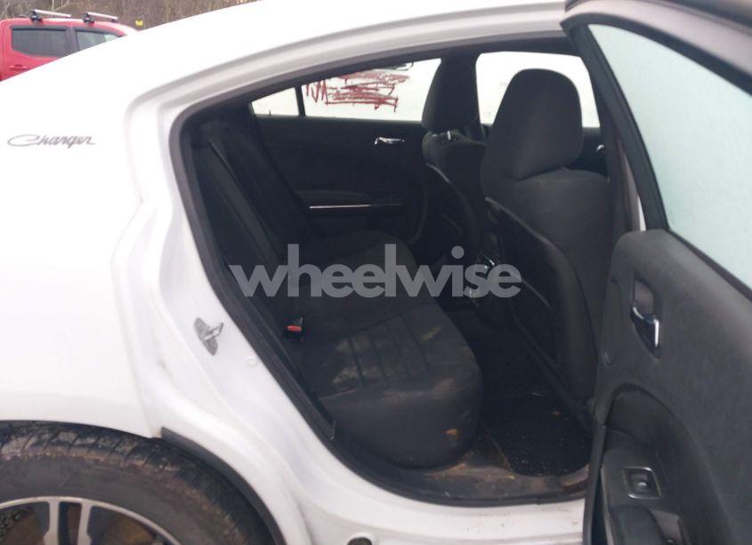 Photo 8 of 2014 Dodge Charger R/T (VIN 2C3CDXDT0EH320067)