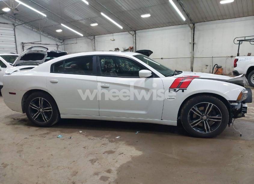Photo 13 of 2014 Dodge Charger R/T PLUS (VIN 2C3CDXDT4EH341181)