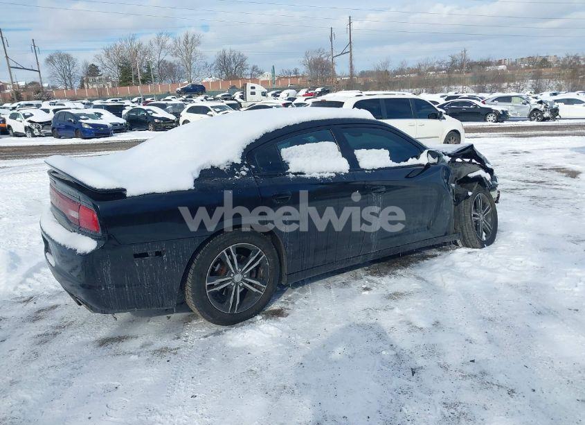 Photo 4 of 2014 Dodge Charger R/T (VIN 2C3CDXDT5EH335180)