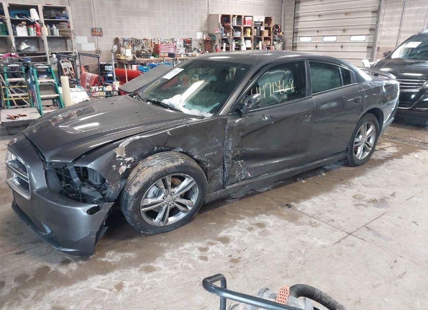 Photo 2 of 2013 Dodge Charger R/T (VIN 2C3CDXDT7DH681584)