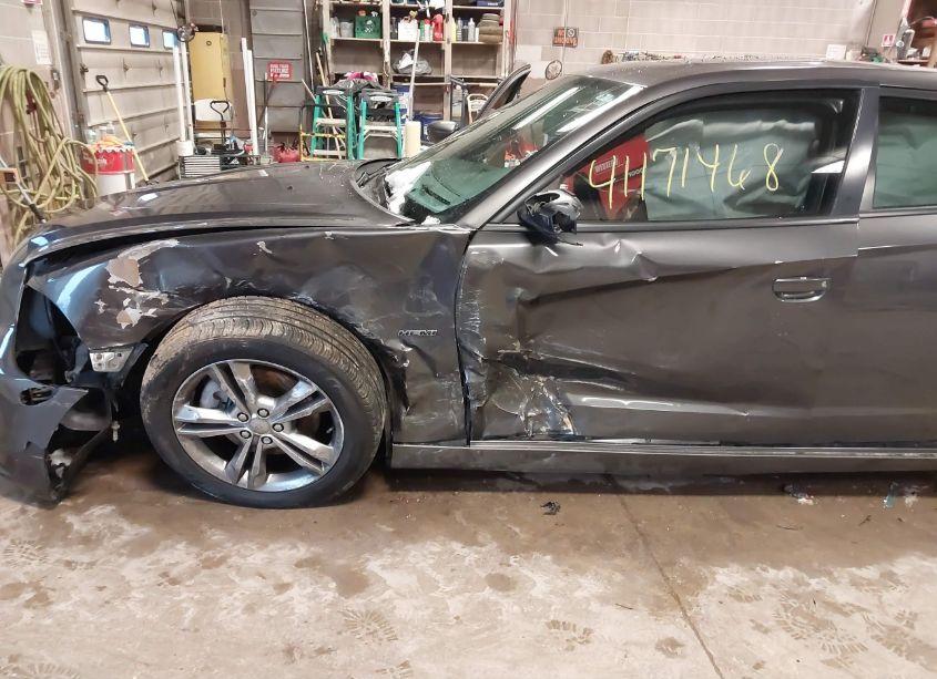 Photo 6 of 2013 Dodge Charger R/T (VIN 2C3CDXDT7DH681584)