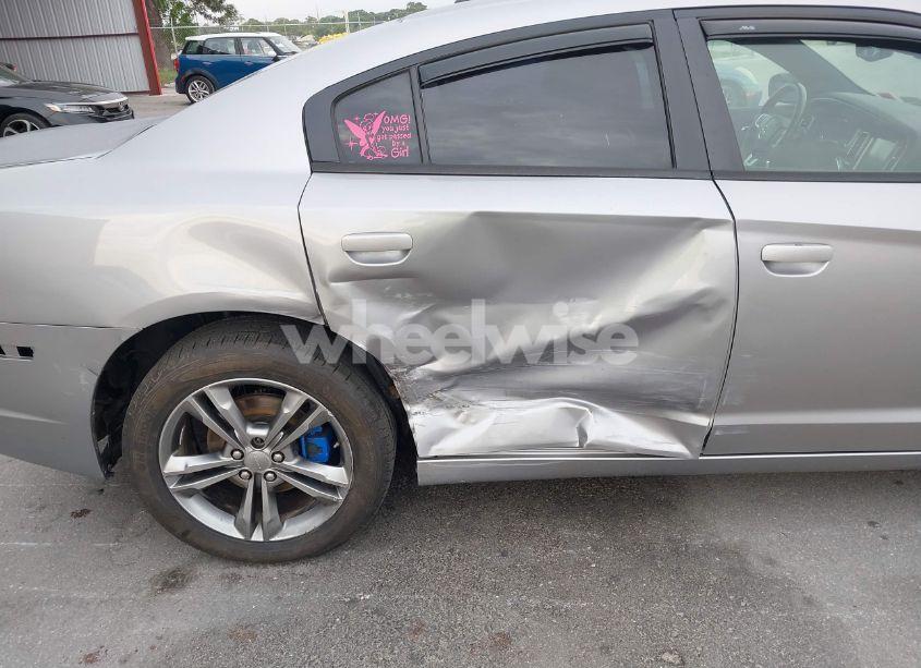 Photo 6 of 2014 Dodge Charger R/T MAX (VIN 2C3CDXDT7EH159703)