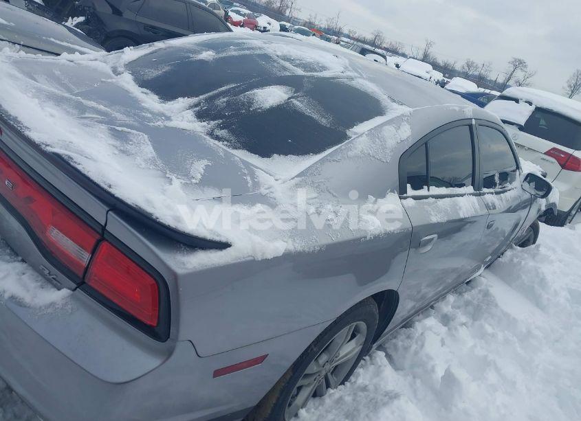 Photo 4 of 2014 Dodge Charger R/T (VIN 2C3CDXDT7EH341420)