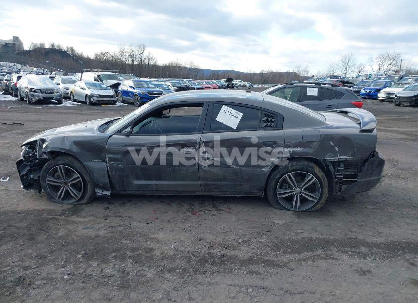 Photo 14 of 2014 Dodge Charger R/T (VIN 2C3CDXDTXEH244650)