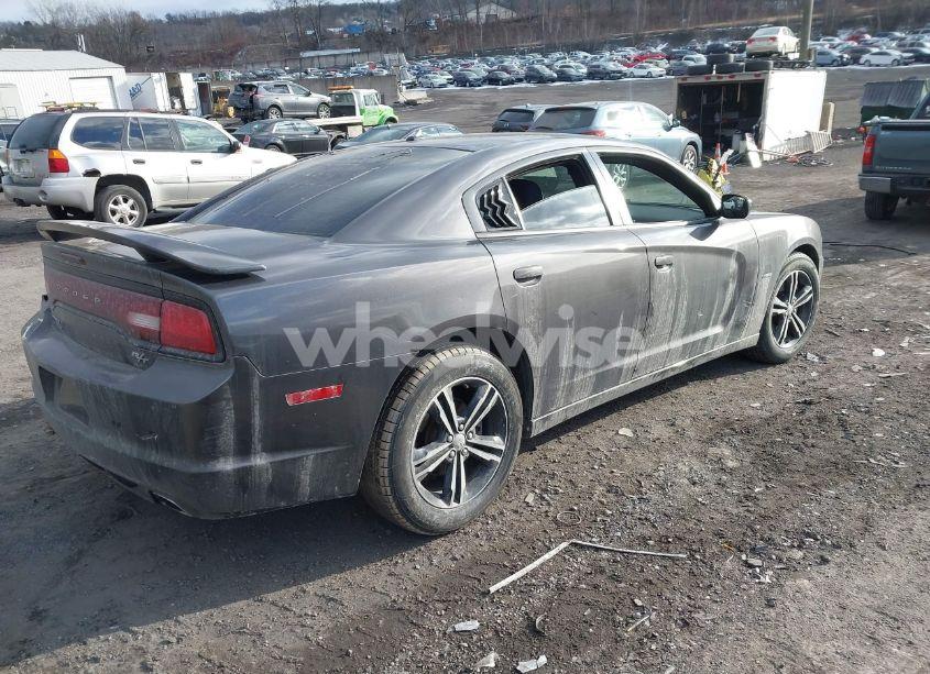 Photo 4 of 2014 Dodge Charger R/T (VIN 2C3CDXDTXEH244650)