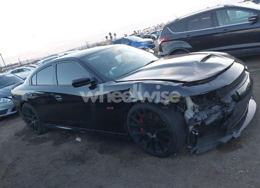 Photo 13 of 2015 Dodge Charger SRT 392 (VIN 2C3CDXEJ0FH895901)