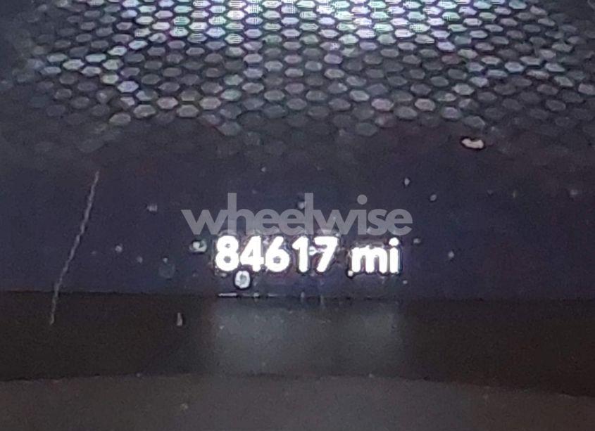 Photo 15 of 2015 Dodge Charger SRT 392 (VIN 2C3CDXEJ0FH895901)