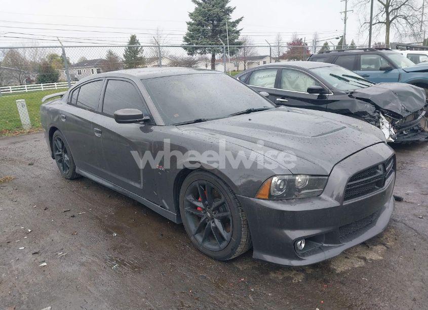 2014 Dodge Charger SRT8 (VIN 2C3CDXEJ2EH159119) main photo
