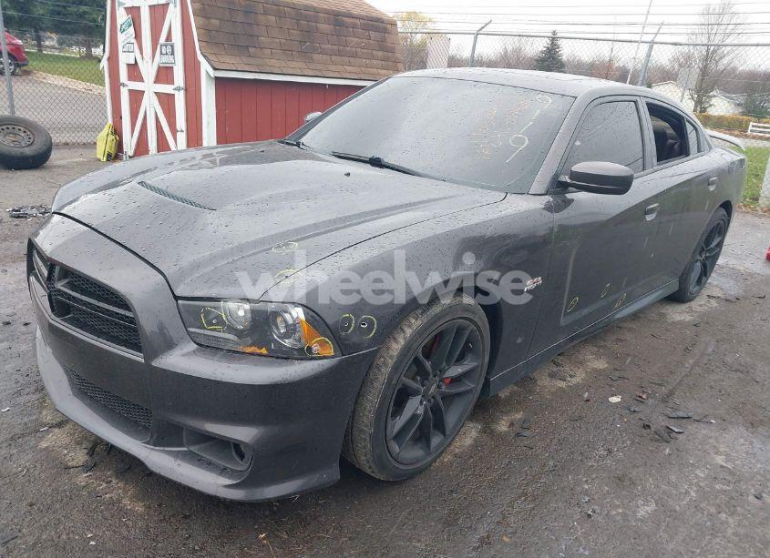 Photo 2 of 2014 Dodge Charger SRT8 (VIN 2C3CDXEJ2EH159119)