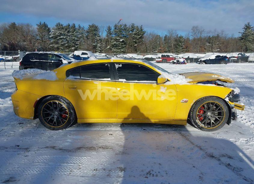 Photo 13 of 2017 Dodge Charger SRT 392 RWD (VIN 2C3CDXEJ3HH510575)