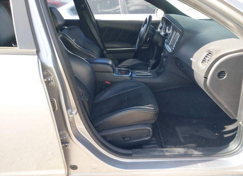 Photo 5 of 2014 Dodge Charger SRT8 (VIN 2C3CDXEJ5EH144971)