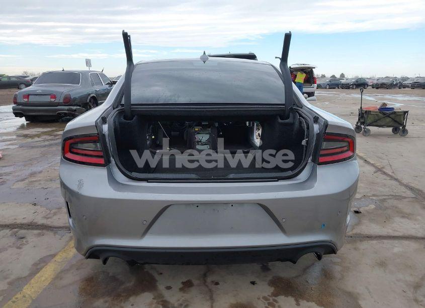 Photo 16 of 2017 Dodge Charger SRT 392 RWD (VIN 2C3CDXEJ6HH660776)