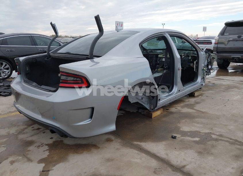 Photo 4 of 2017 Dodge Charger SRT 392 RWD (VIN 2C3CDXEJ6HH660776)