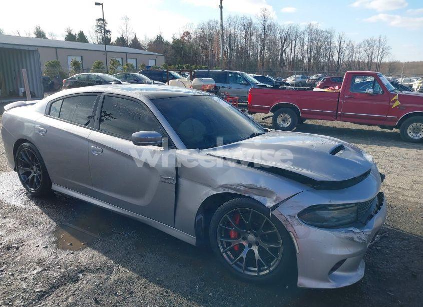 2017 Dodge Charger SRT 392 RWD (VIN 2C3CDXEJ7HH615474) main photo