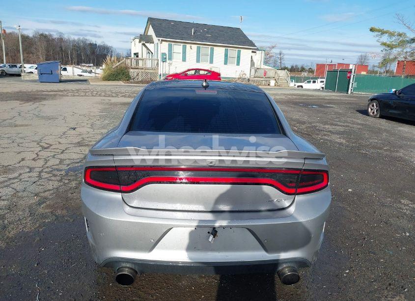 Photo 17 of 2017 Dodge Charger SRT 392 RWD (VIN 2C3CDXEJ7HH615474)