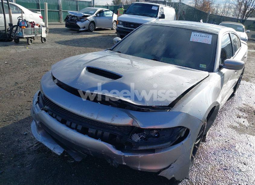 Photo 6 of 2017 Dodge Charger SRT 392 RWD (VIN 2C3CDXEJ7HH615474)