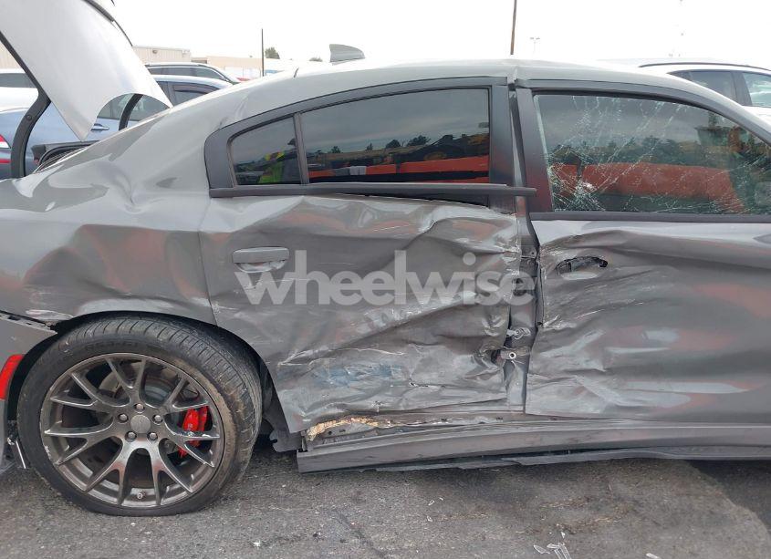 Photo 6 of 2017 Dodge Charger SRT 392 RWD (VIN 2C3CDXEJ8HH515285)