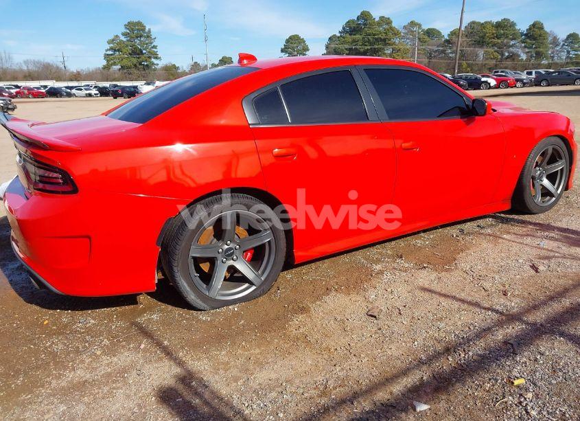 Photo 4 of 2018 Dodge Charger SRT 392 RWD (VIN 2C3CDXEJXJH164059)