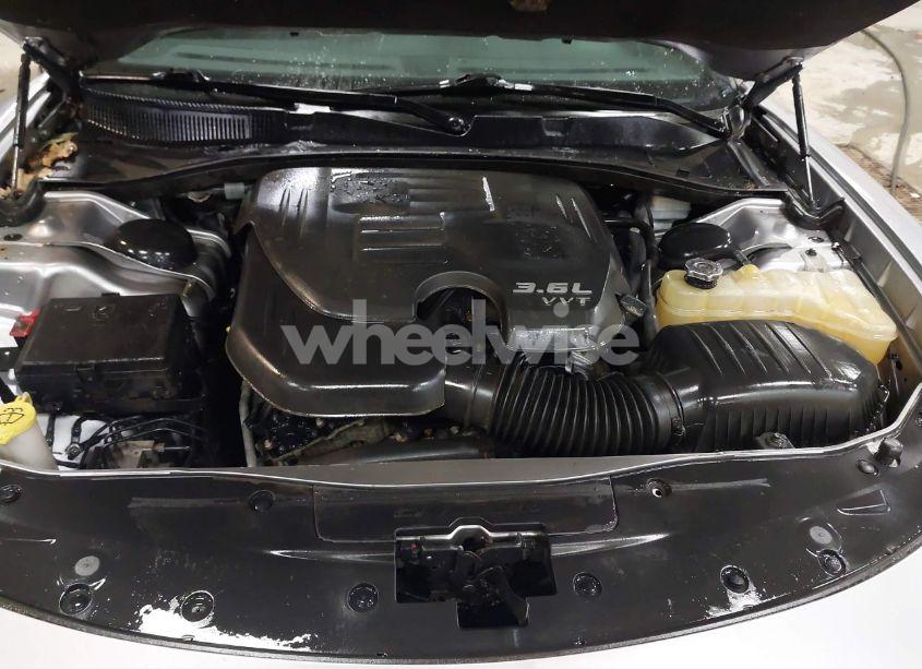 Photo 10 of 2015 Dodge Charger SE (VIN 2C3CDXFG4FH738956)