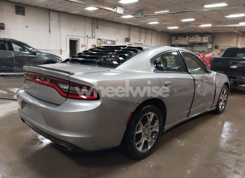 Photo 4 of 2015 Dodge Charger SE (VIN 2C3CDXFG4FH738956)