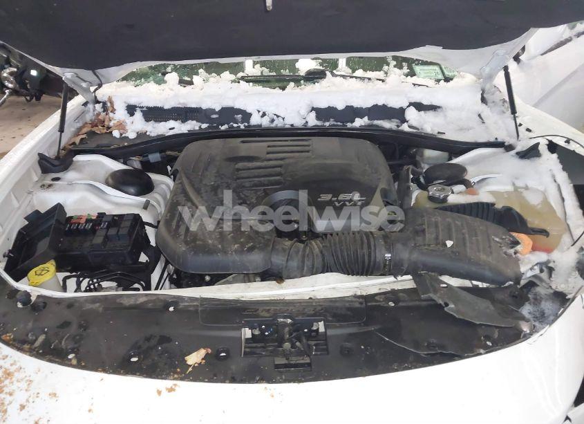 Photo 10 of 2015 Dodge Charger SE (VIN 2C3CDXFGXFH785537)