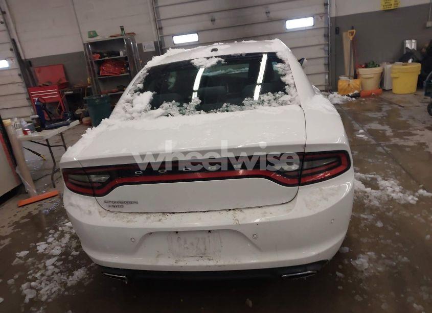 Photo 16 of 2015 Dodge Charger SE (VIN 2C3CDXFGXFH785537)