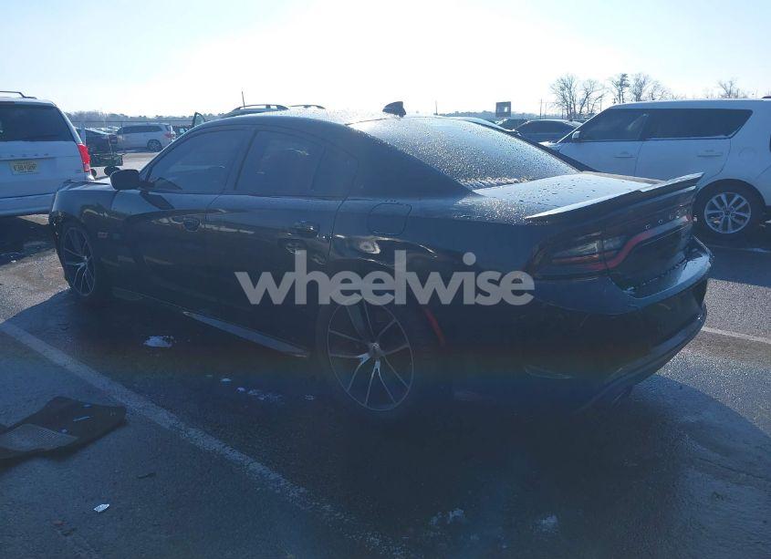 Photo 3 of 2018 Dodge Charger R/T SCAT PACK RWD (VIN 2C3CDXGJ0JH157182)