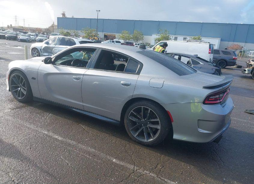 Photo 3 of 2018 Dodge Charger R/T SCAT PACK RWD (VIN 2C3CDXGJ0JH173060)