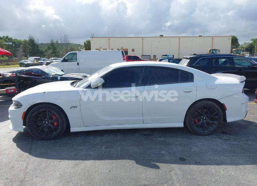 Photo 14 of 2018 Dodge Charger R/T SCAT PACK RWD (VIN 2C3CDXGJ1JH134963)
