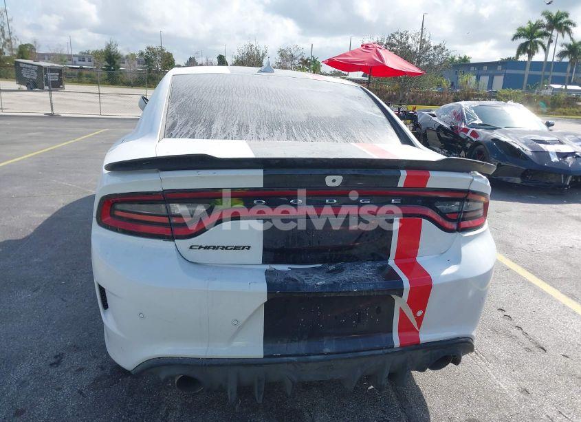 Photo 16 of 2018 Dodge Charger R/T SCAT PACK RWD (VIN 2C3CDXGJ1JH134963)
