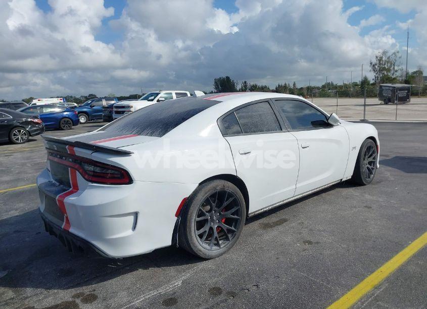 Photo 4 of 2018 Dodge Charger R/T SCAT PACK RWD (VIN 2C3CDXGJ1JH134963)