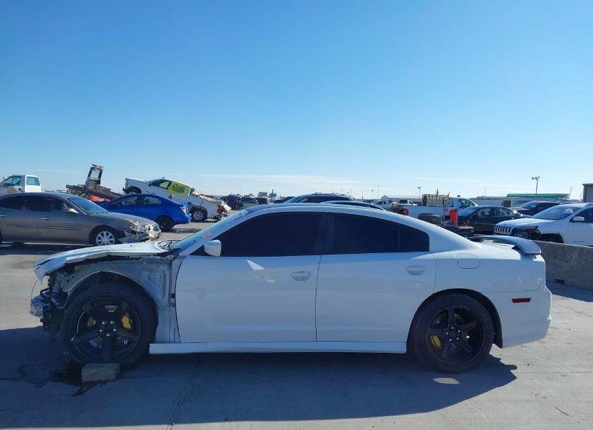 Photo 15 of 2013 Dodge Charger SRT8 SUPER BEE (VIN 2C3CDXGJ2DH643013)