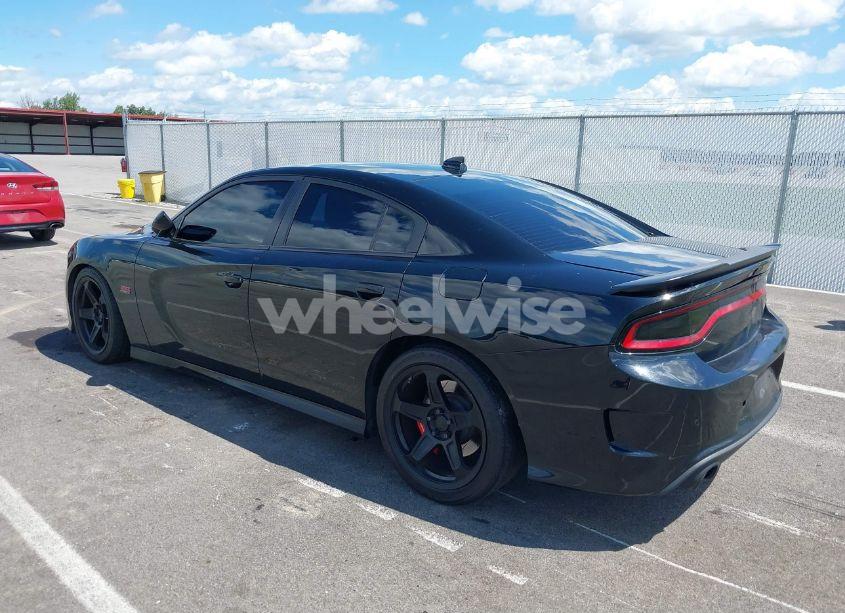 Photo 3 of 2016 Dodge Charger R/T SCAT PACK (VIN 2C3CDXGJ2GH105206)