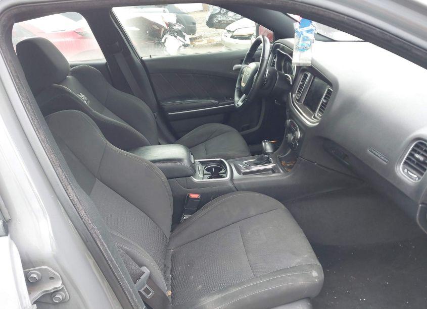 Photo 5 of 2018 Dodge Charger R/T SCAT PACK RWD (VIN 2C3CDXGJ2JH185033)