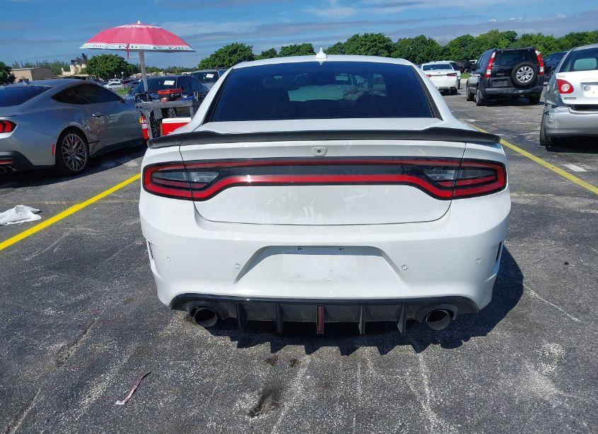 Photo 16 of 2018 Dodge Charger R/T SCAT PACK RWD (VIN 2C3CDXGJ2JH329082)