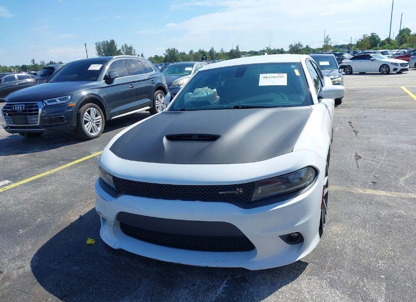 Photo 21 of 2018 Dodge Charger R/T SCAT PACK RWD (VIN 2C3CDXGJ2JH329082)