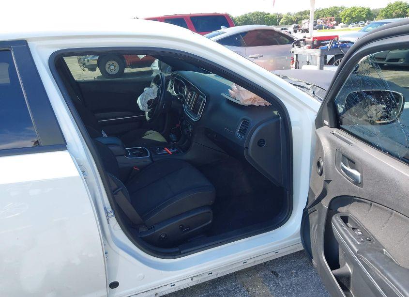 Photo 5 of 2018 Dodge Charger R/T SCAT PACK RWD (VIN 2C3CDXGJ2JH329082)