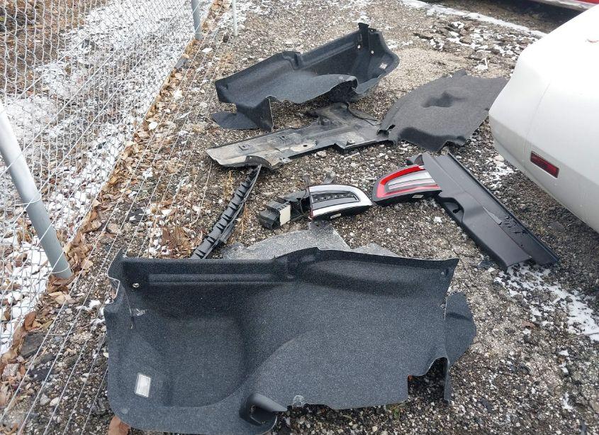 Photo 12 of 2019 Dodge Charger SCAT PACK RWD (VIN 2C3CDXGJ2KH599740)