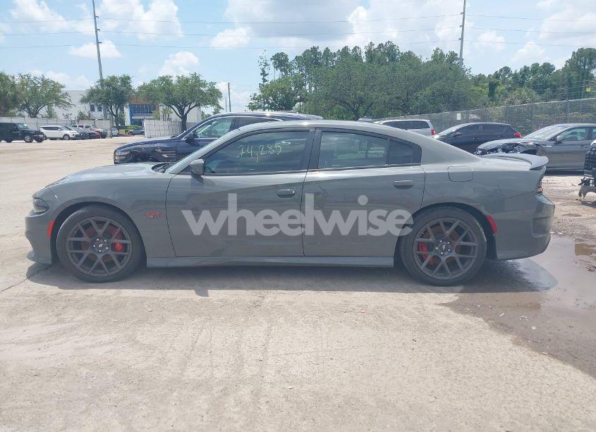Photo 14 of 2019 Dodge Charger SCAT PACK RWD (VIN 2C3CDXGJ2KH633854)