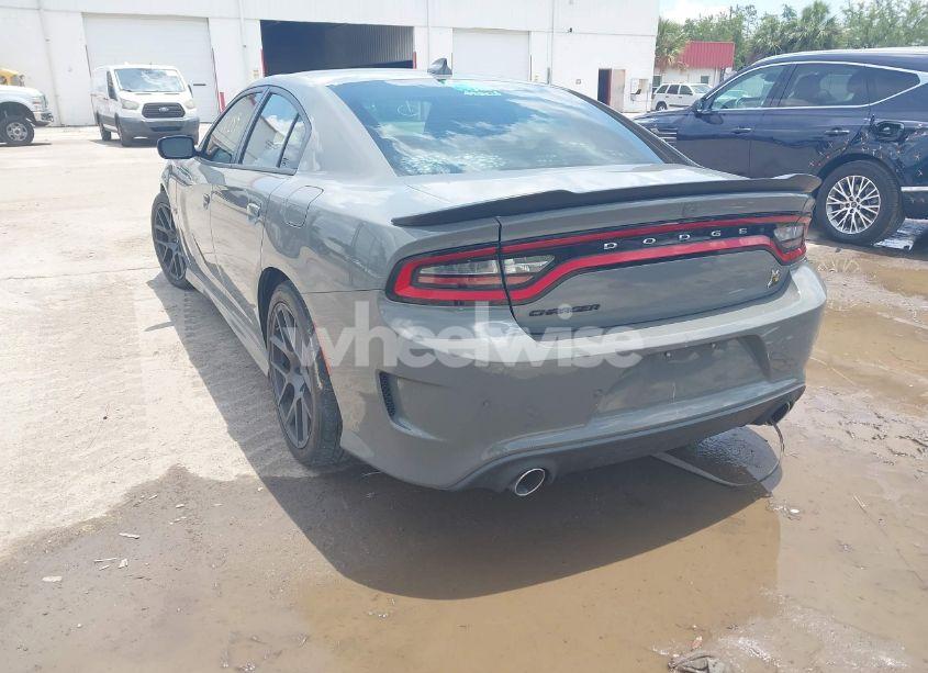 Photo 3 of 2019 Dodge Charger SCAT PACK RWD (VIN 2C3CDXGJ2KH633854)
