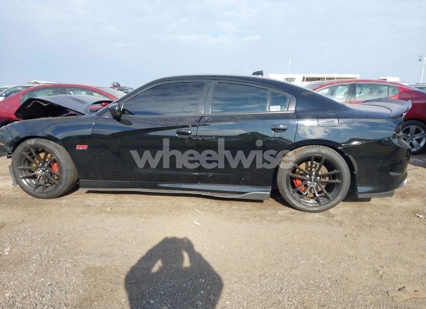 Photo 14 of 2018 Dodge Charger R/T SCAT PACK RWD (VIN 2C3CDXGJ3JH335411)